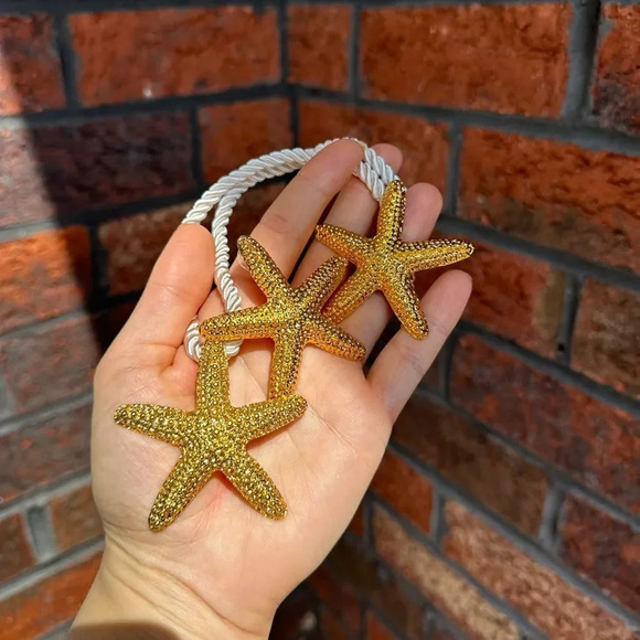 Zara Star Gold Starfish Earrings&Necklace Set - Picture 3 of 17